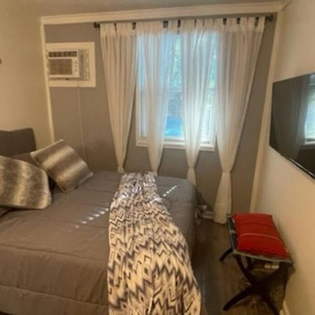 Lovely Studio Apartment With Kitchenette. Tampa Exteriér fotografie