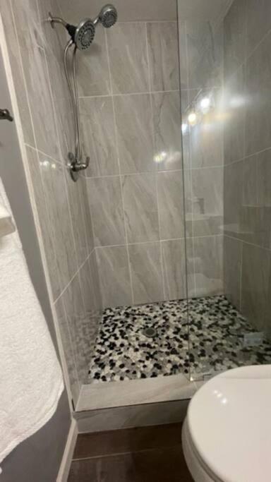 Lovely Studio Apartment With Kitchenette. Tampa Exteriér fotografie