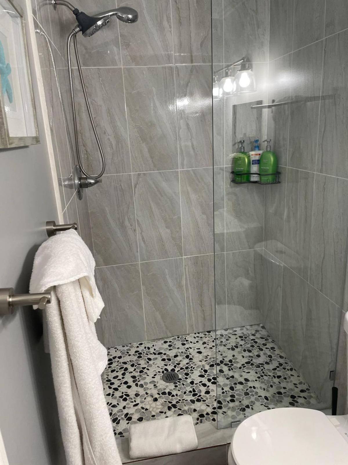 Lovely Studio Apartment With Kitchenette. Tampa Exteriér fotografie